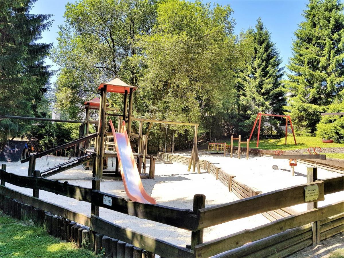 Grossdorf Ferienwohnung Waldsuite Im Harz Γκόσλαρ Εξωτερικό φωτογραφία